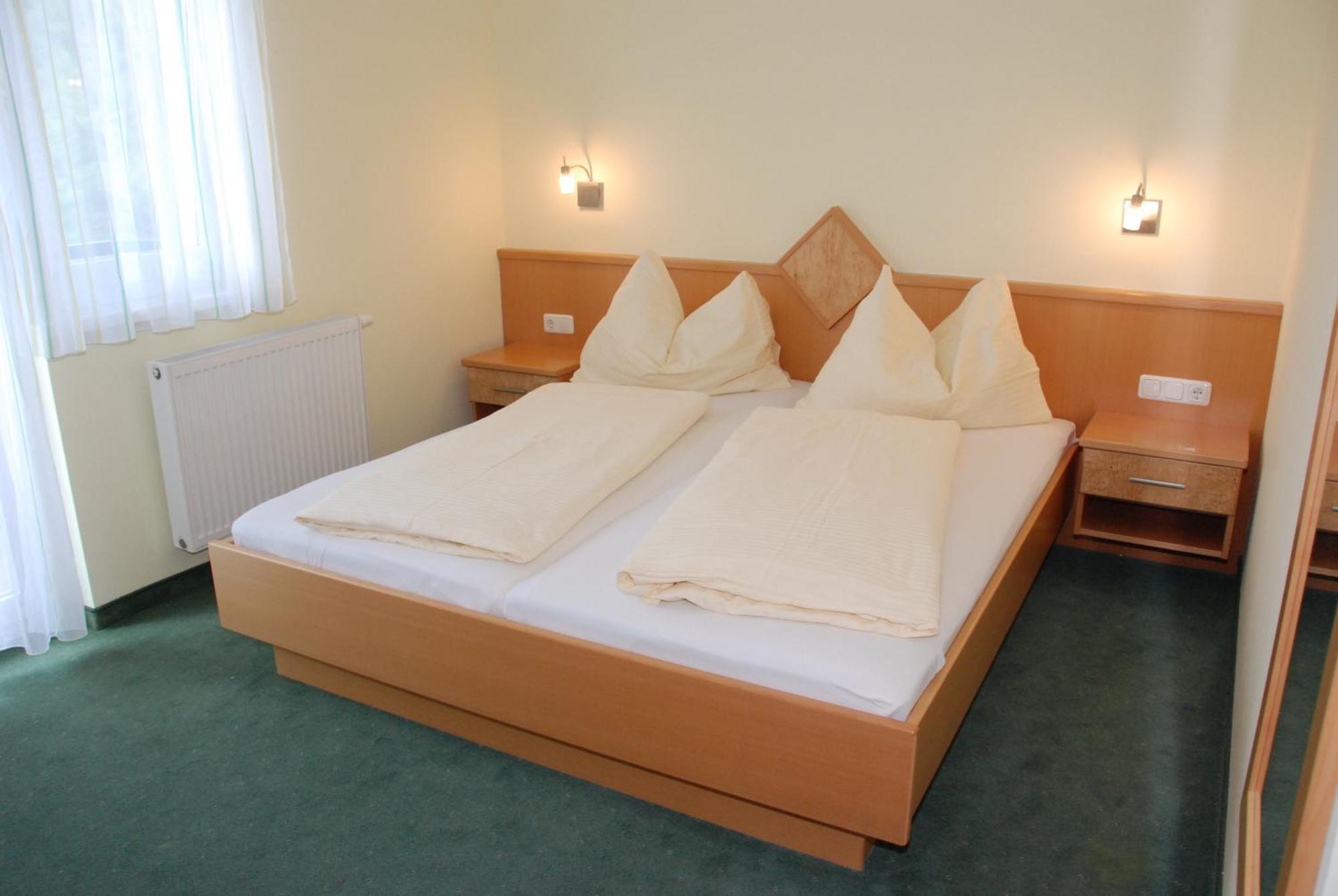 Gaestehaus Groeblacher Köstenberg Zewnętrze zdjęcie